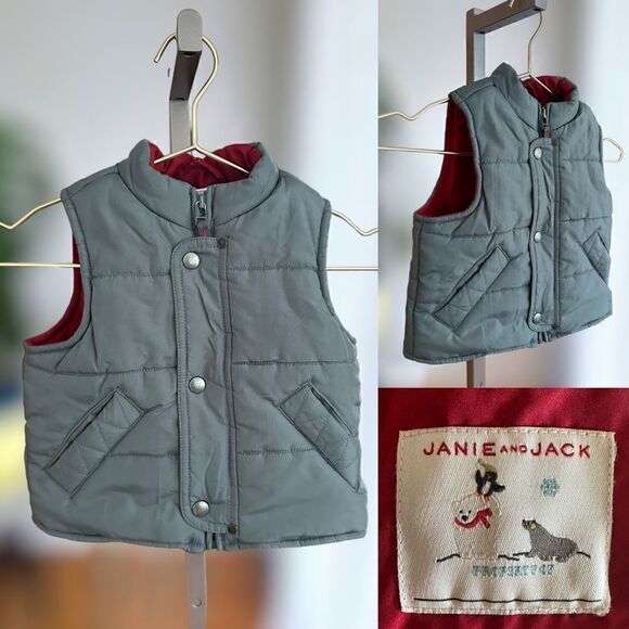 Janie & Jack Baby Toddler Winter Snow Puffer Vest Size  12-18 Months - Picture 1 of 13